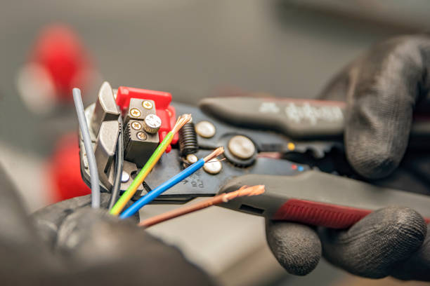 Best Electrical Contractors for Businesses  in Belleair, FL